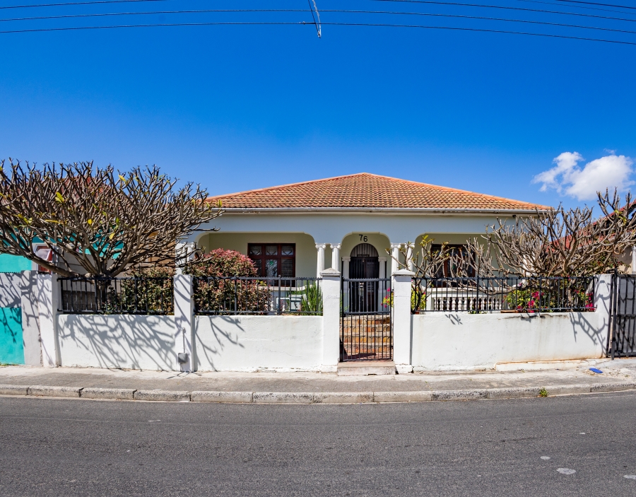 3 Bedroom Property for Sale in Parow Western Cape